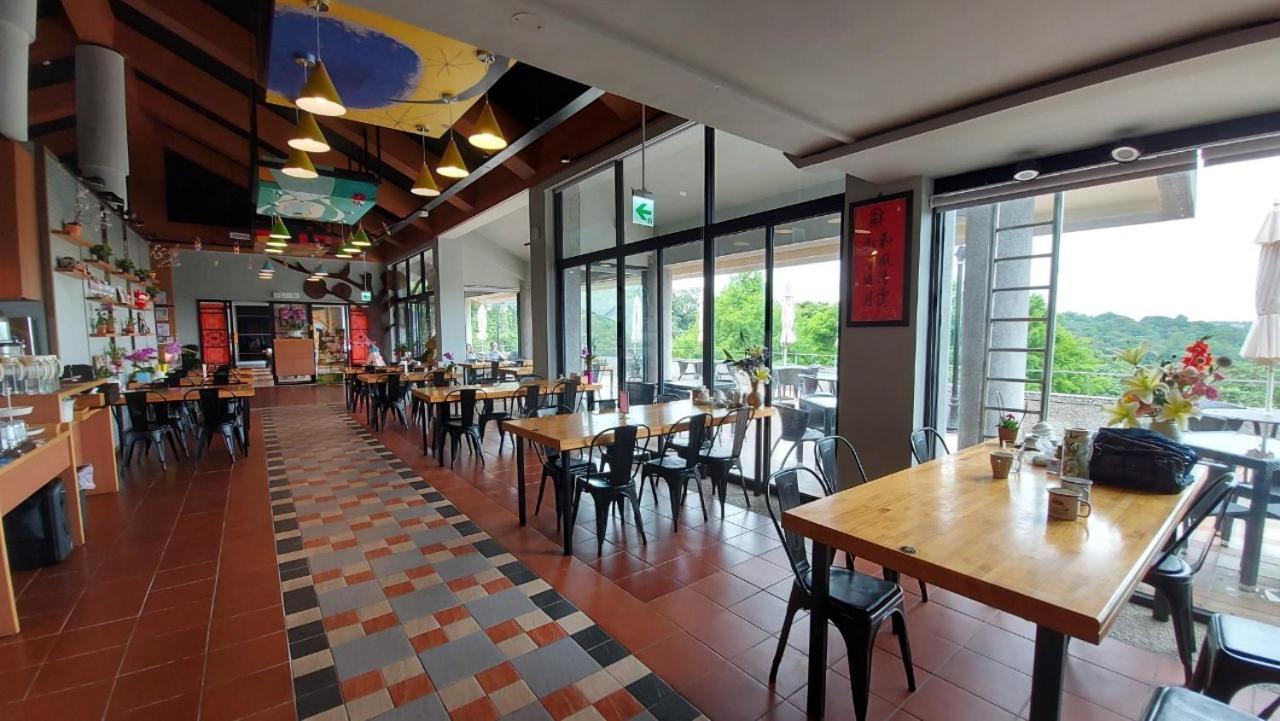 Yanmin Hot Spring Resort Taipei Bagian luar foto
